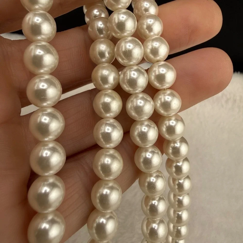 Vintage Faux Pearl Necklace Cream 8mm Beads Gold Tone Clasp 25